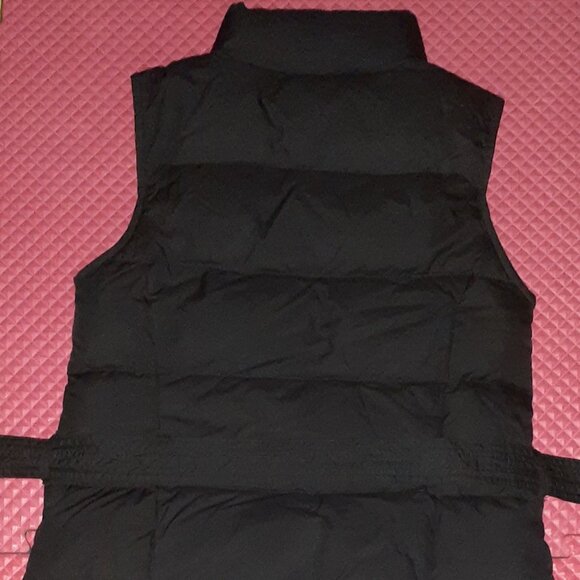 Soft shell down feather puffer vest with belt, NEW WITH TAG - Picture 3 of 4